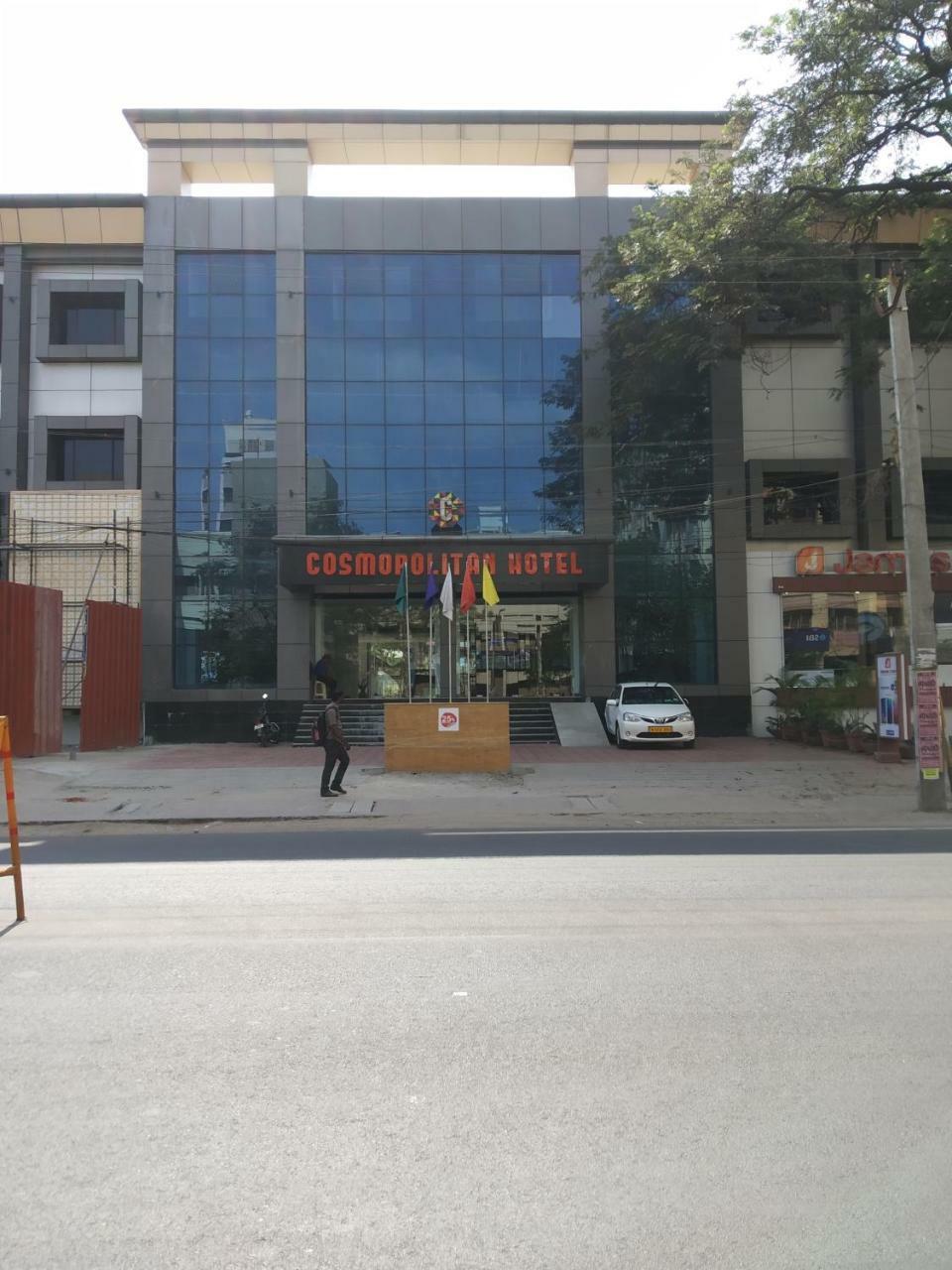 Cosmopolitan Hotels Madurai Buitenkant foto