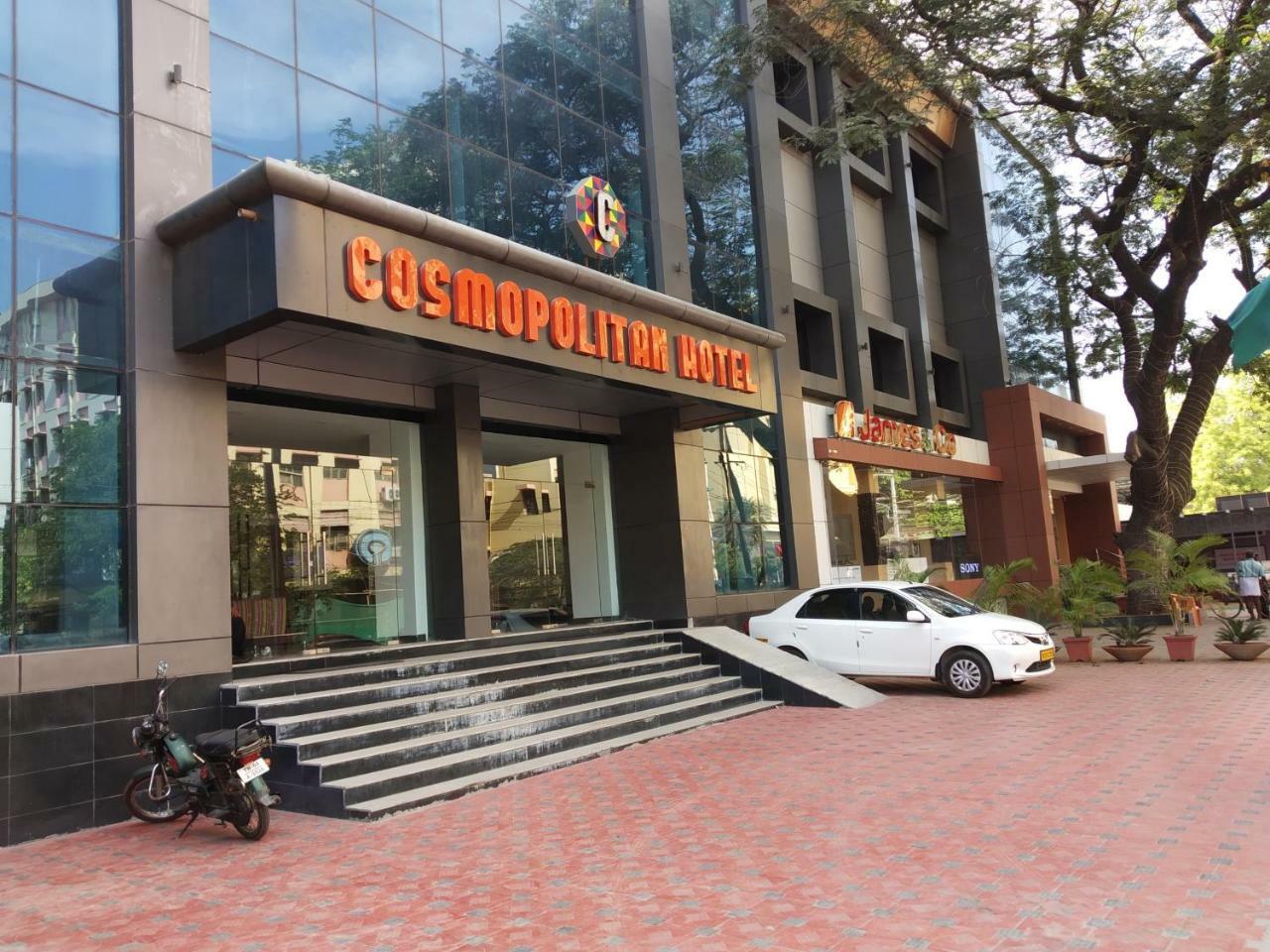 Cosmopolitan Hotels Madurai Buitenkant foto